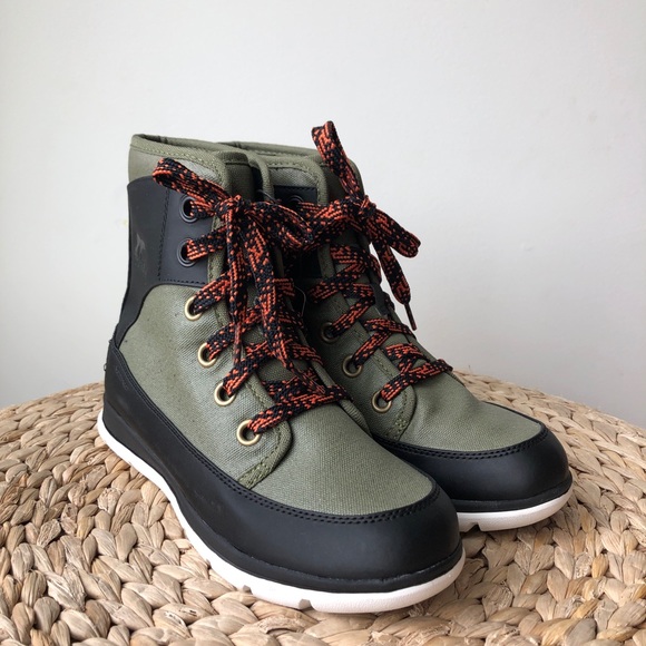 sorel explorer 1964 boot